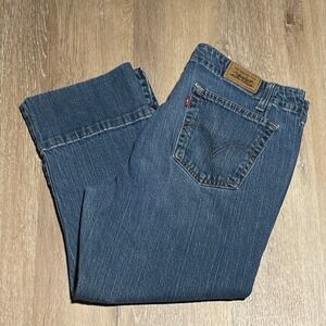 Levi's Women's Capri Jeans‎ Size 14 Blue Cuffed Denim Casual Summer EUC